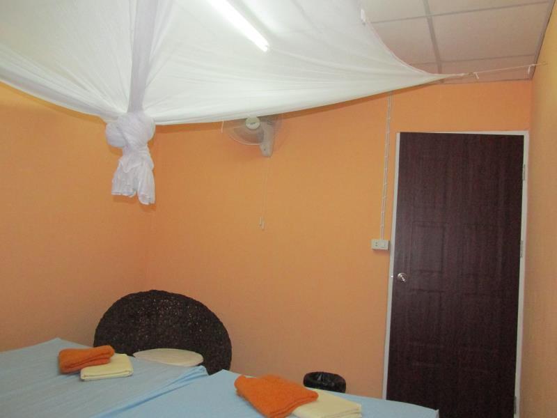 Central Guesthouse Chiang Mai Ngoại thất bức ảnh