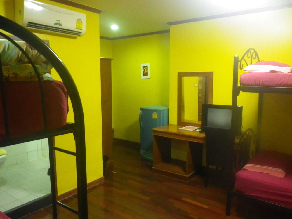 Central Guesthouse Chiang Mai Ngoại thất bức ảnh