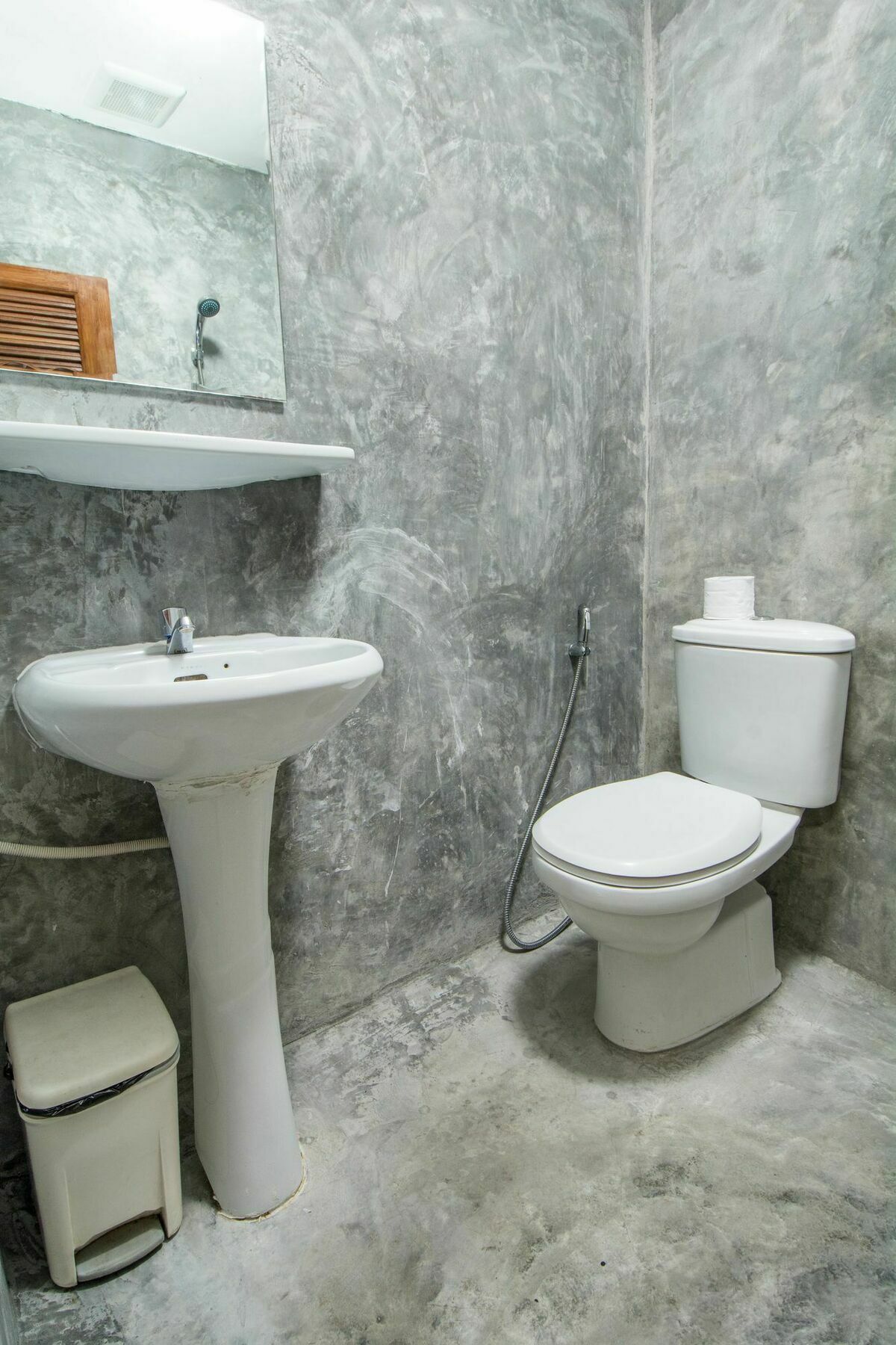 Central Guesthouse Chiang Mai Ngoại thất bức ảnh