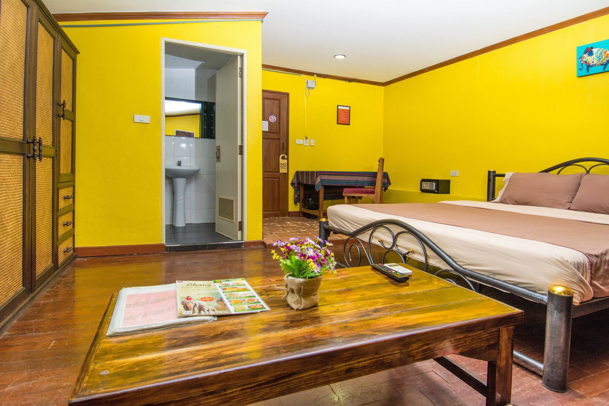 Central Guesthouse Chiang Mai Ngoại thất bức ảnh